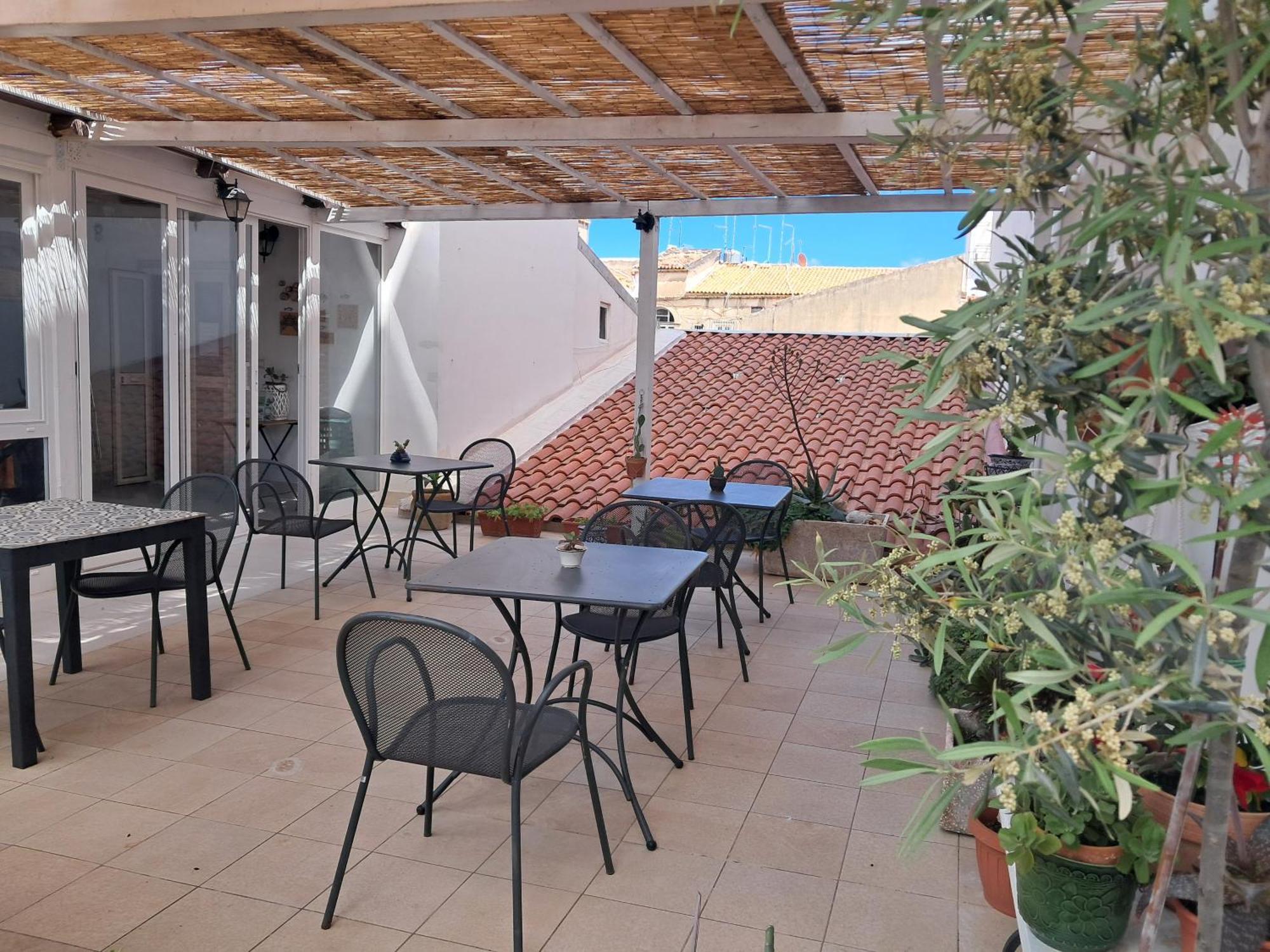 ホテル La Casa Di Aneupe シラクーサ エクステリア 写真