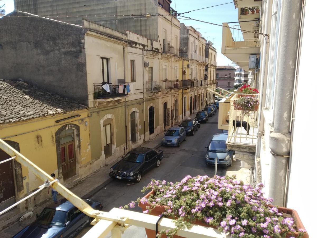 ホテル La Casa Di Aneupe シラクーサ エクステリア 写真